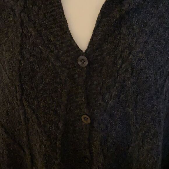 LulaRoe | Limited Edition Gray Cable Knit Mimi Shawl Poncho Button Sweater | OS - Picture 6 of 6